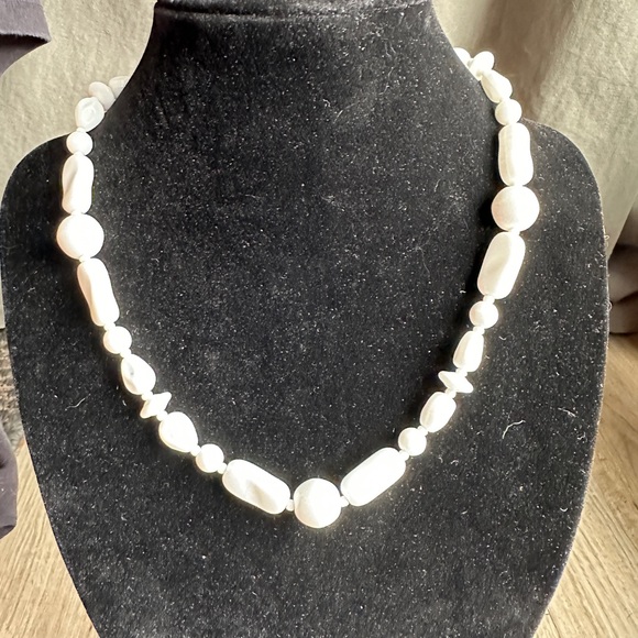 Glass Bead Necklace, Vintage 1960’s - Picture 3 of 6